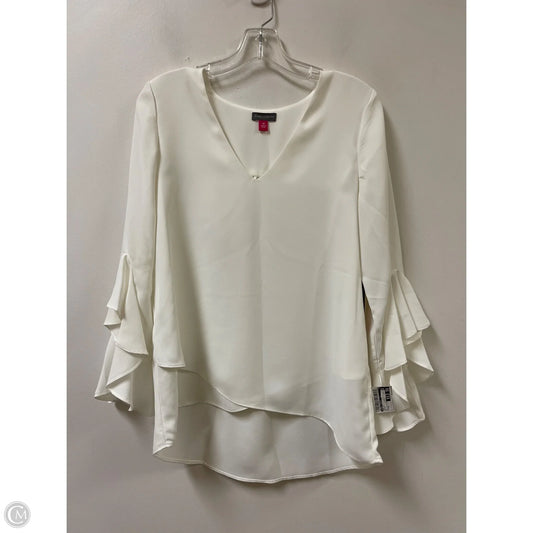 Top Long Sleeve By Vince Camuto In White, Size: M