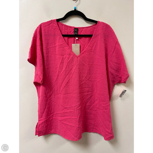 Top Short Sleeve By Emery Rose In Pink, Size: 1x