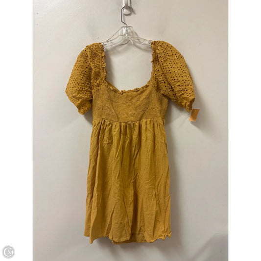 Dress Casual Short By Umgee In Yellow, Size: L