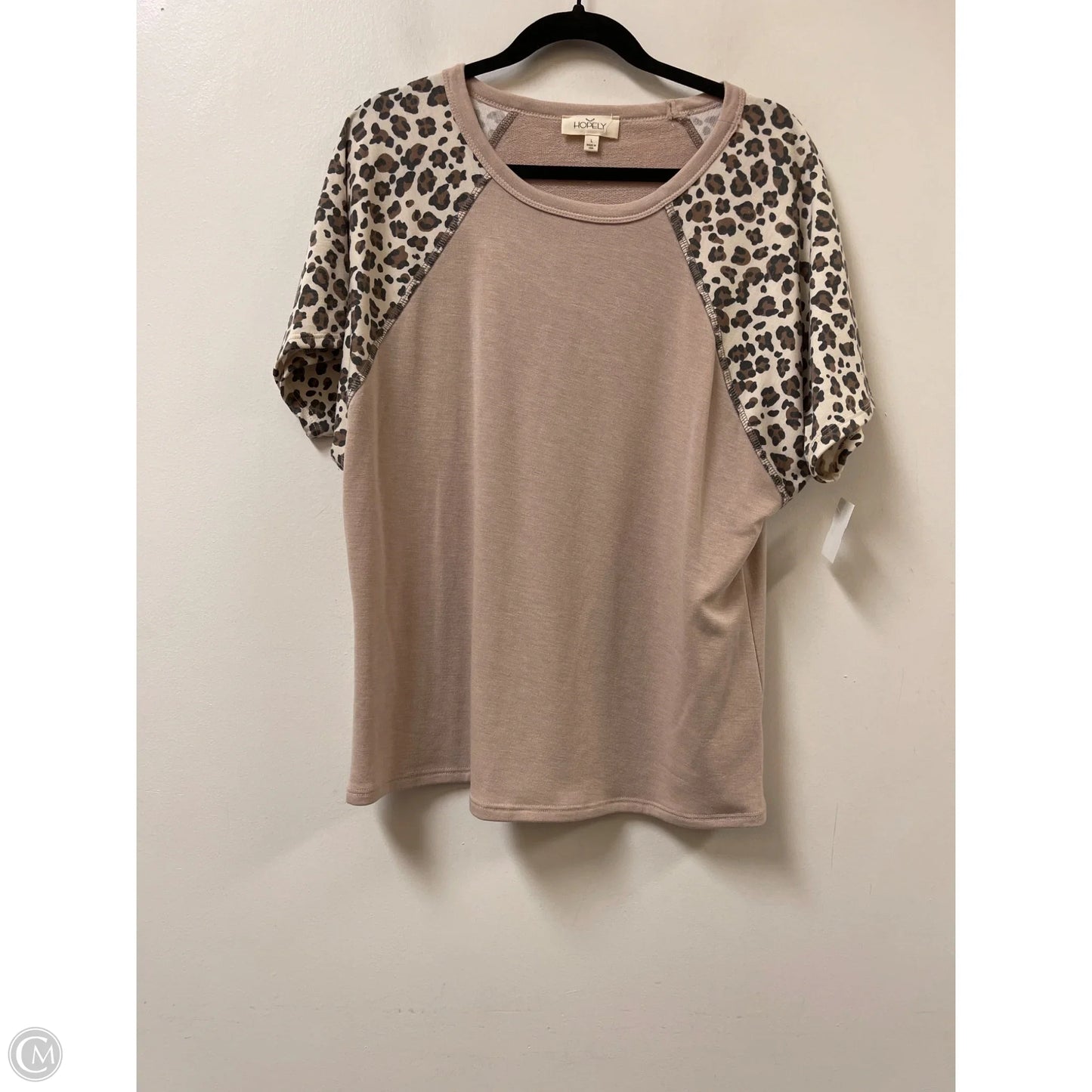 Top Short Sleeve By Clothes Mentor In Animal Print, Size: L