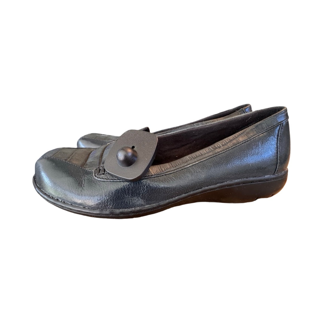 Shoes Flats By Clarks In Green, Size:9