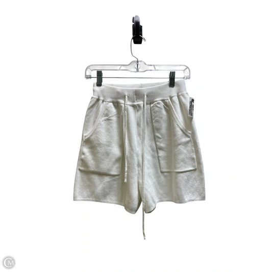 Shorts By Clothes Mentor In White, Size: Xs