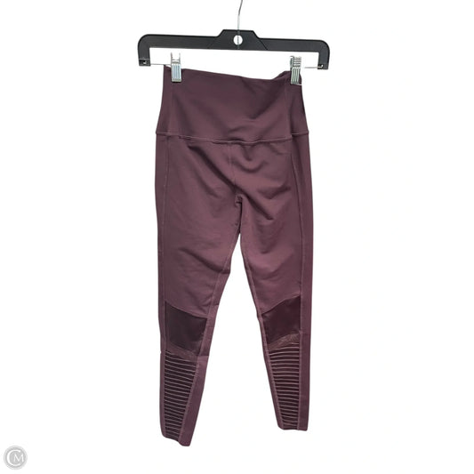 Athletic Leggings By Alo In Maroon, Size: Xs