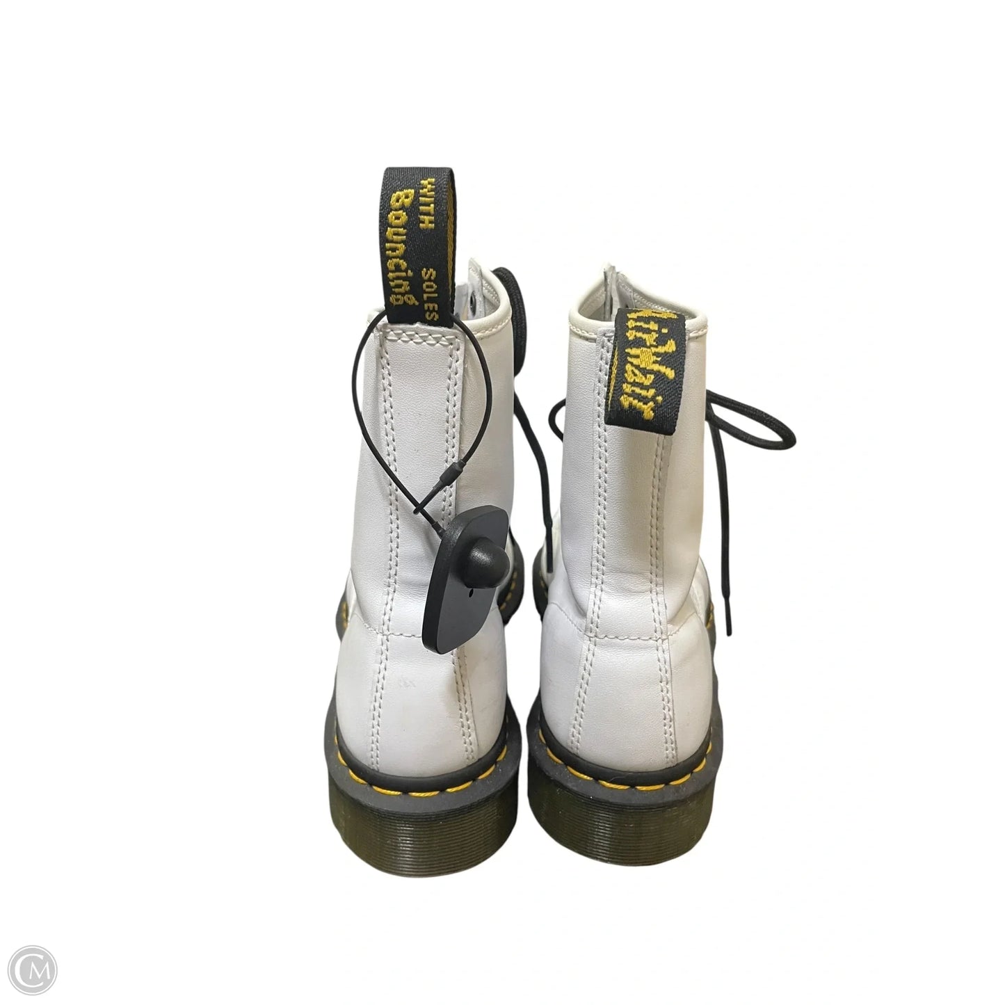 Boots Ankle Flats By Dr Martens In White, Size: 9