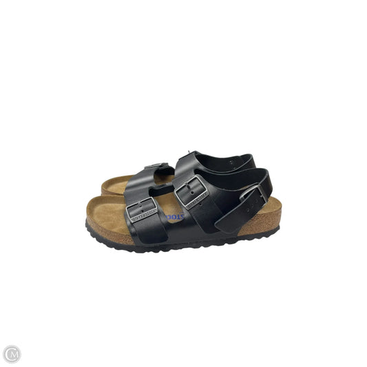Sandals Flats By Birkenstock In Black, Size: 7