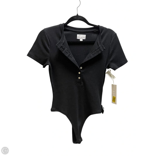 Top Short Sleeve By Clothes Mentor In Black, Size: S