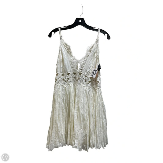 Dress Casual Short By Free People In Cream, Size: S