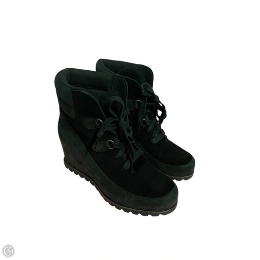 Boots Designer By Ugg In Black, Size: 8