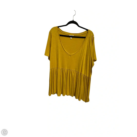 Top Short Sleeve By Terra & Sky In Yellow, Size: 1x