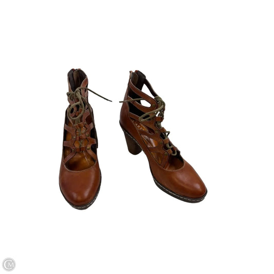 Shoes Heels Block By Clothes Mentor In Copper, Size: 7.5