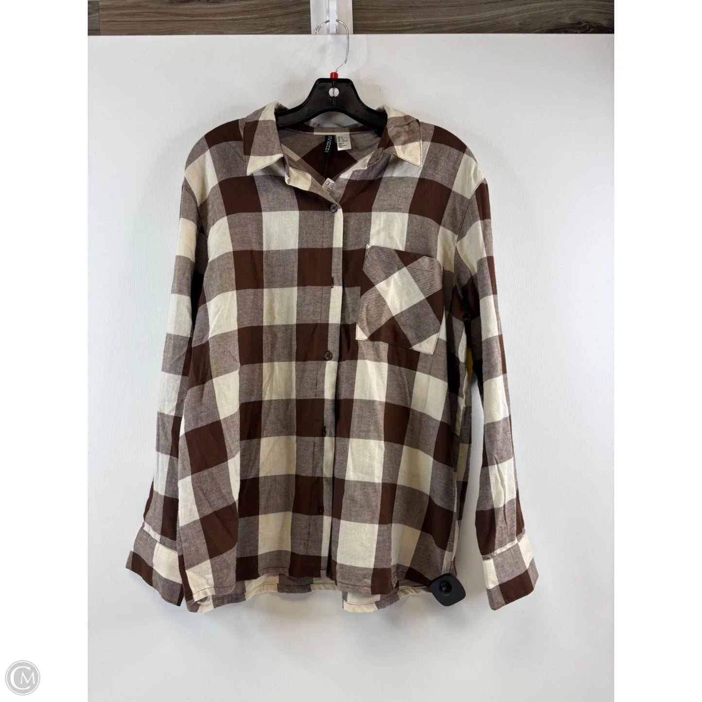 Top Long Sleeve By Divided In Brown & Cream, Size: S