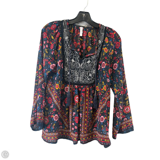 Top Long Sleeve By Xhilaration In Black & Red, Size: S