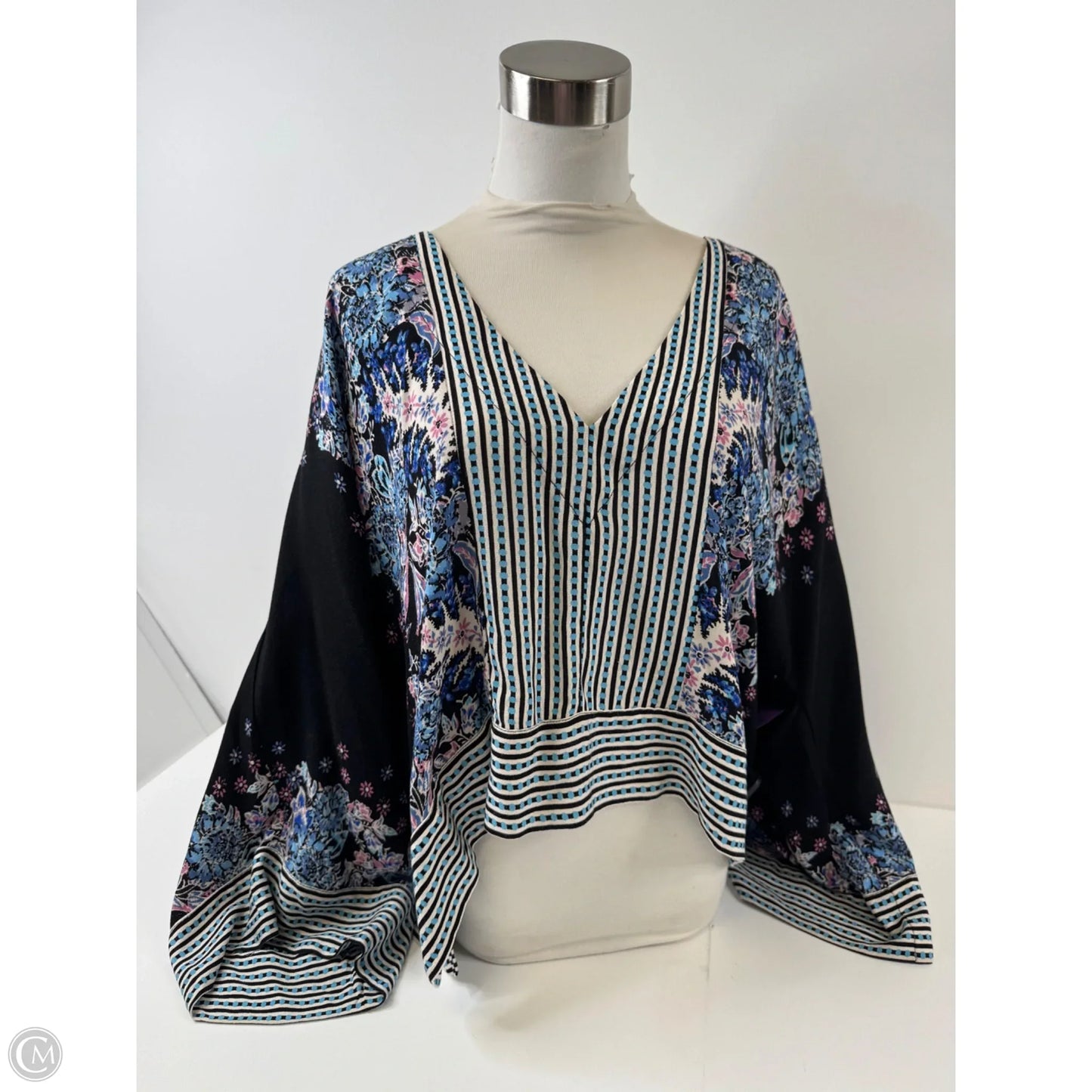 Top Long Sleeve By Free People In Blue & Purple, Size: M