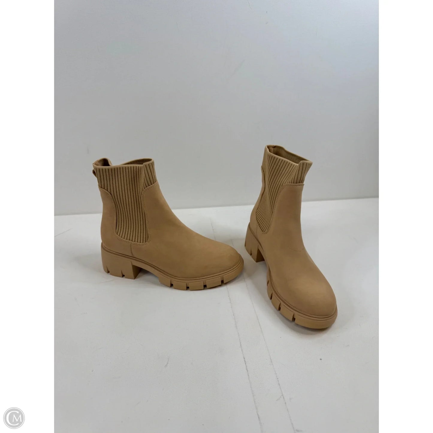 Boots Ankle Heels By Clothes Mentor In Tan, Size: 7