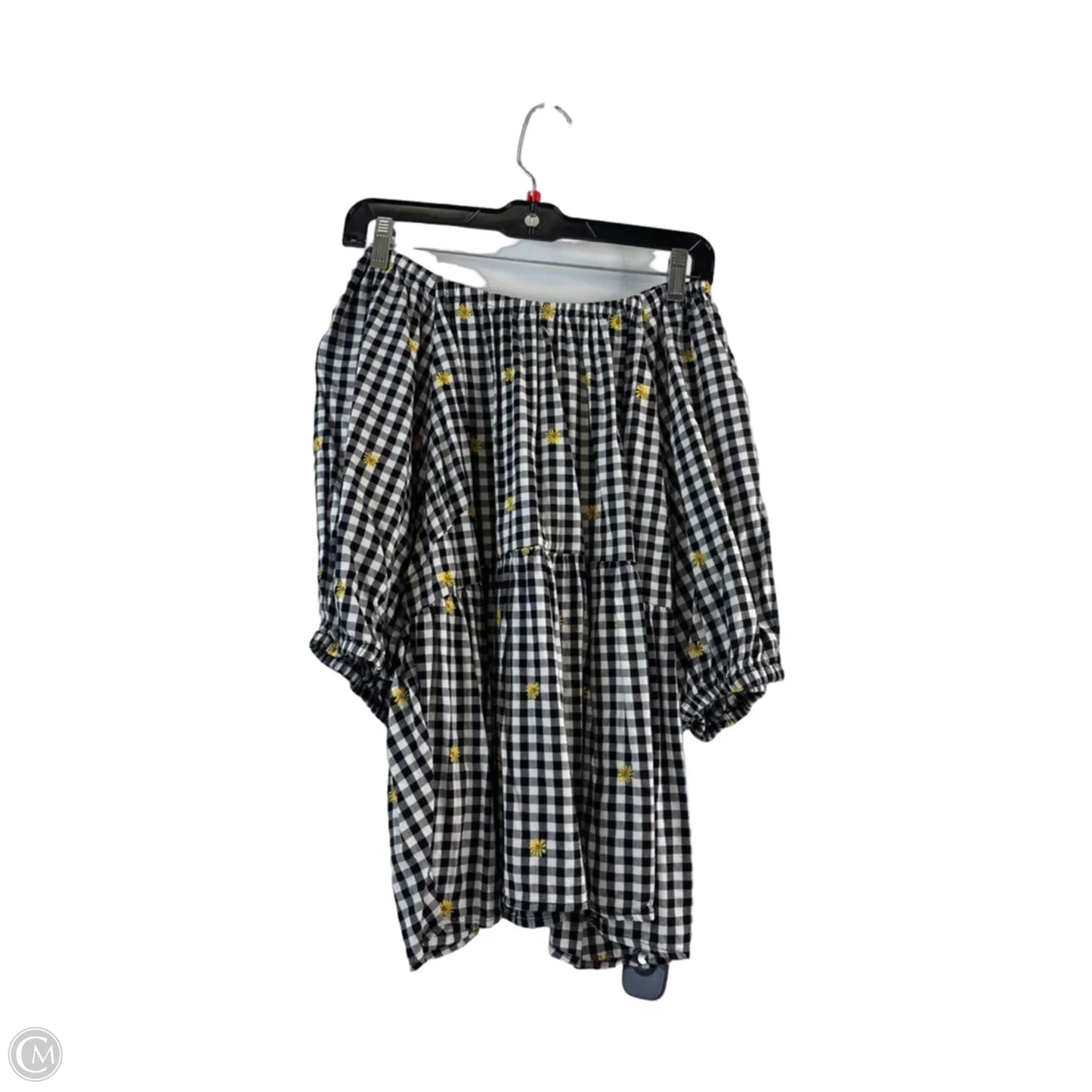 Top Short Sleeve By Old Navy In Black & White, Size: Xl