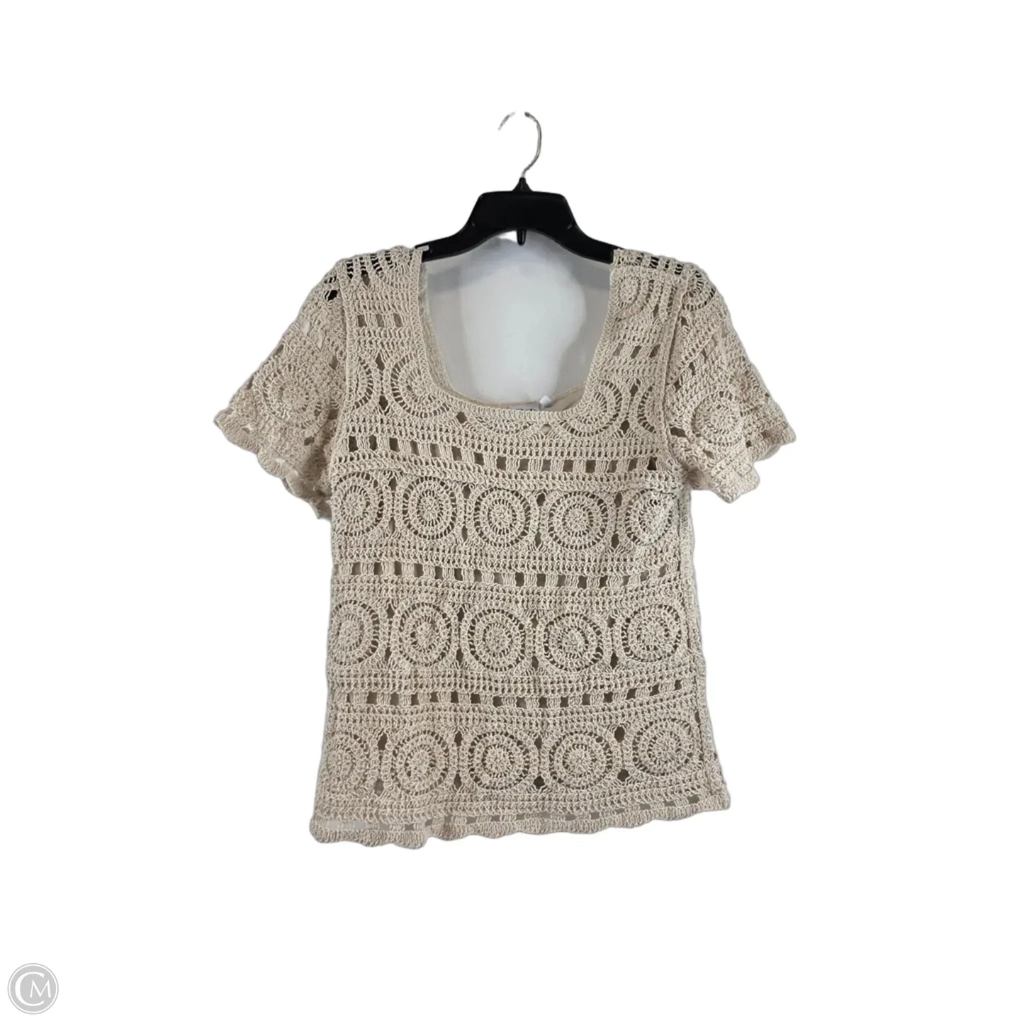 Top Short Sleeve By Clothes Mentor In Beige, Size: M