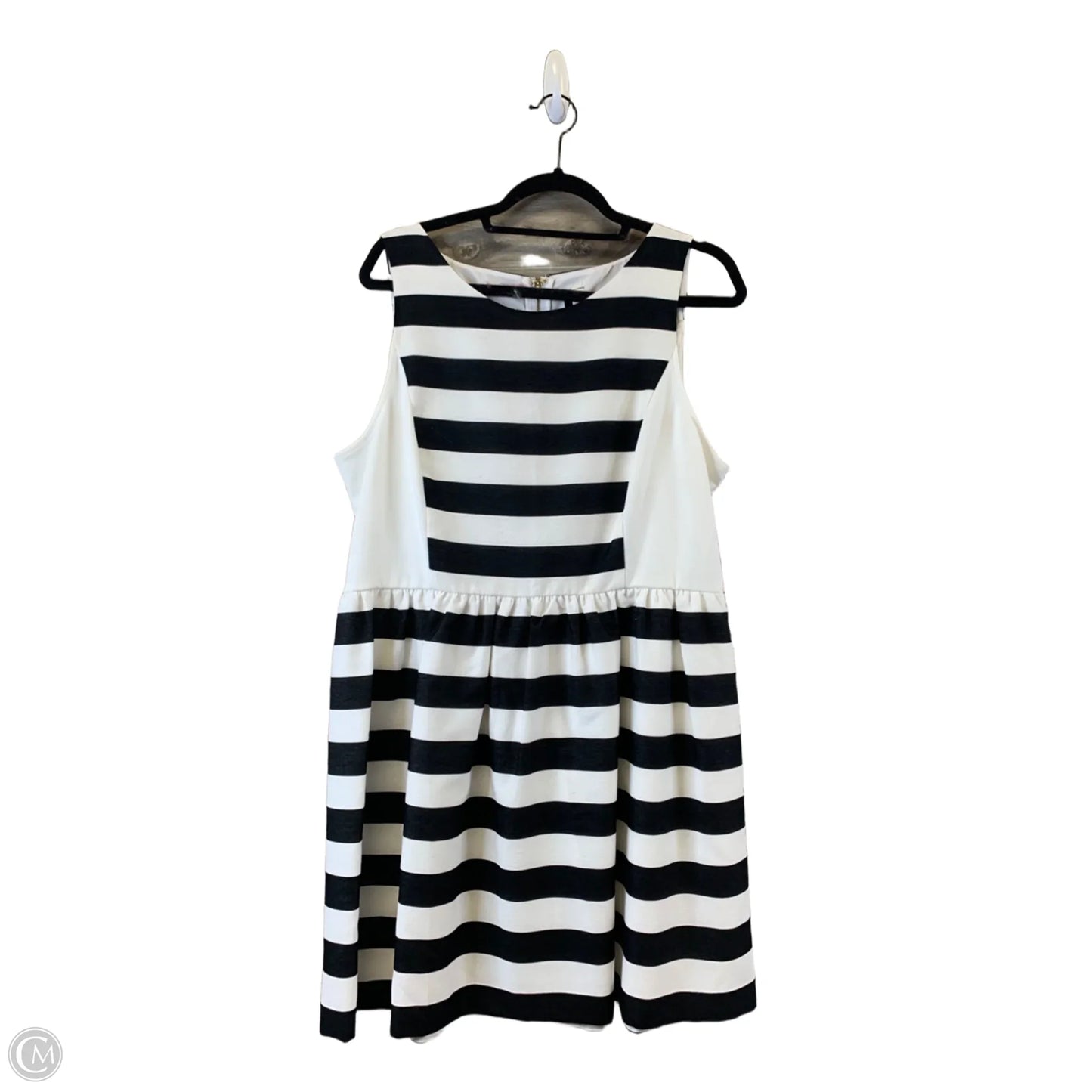 Dress Casual Short By Kensie In Black & White, Size: Xl