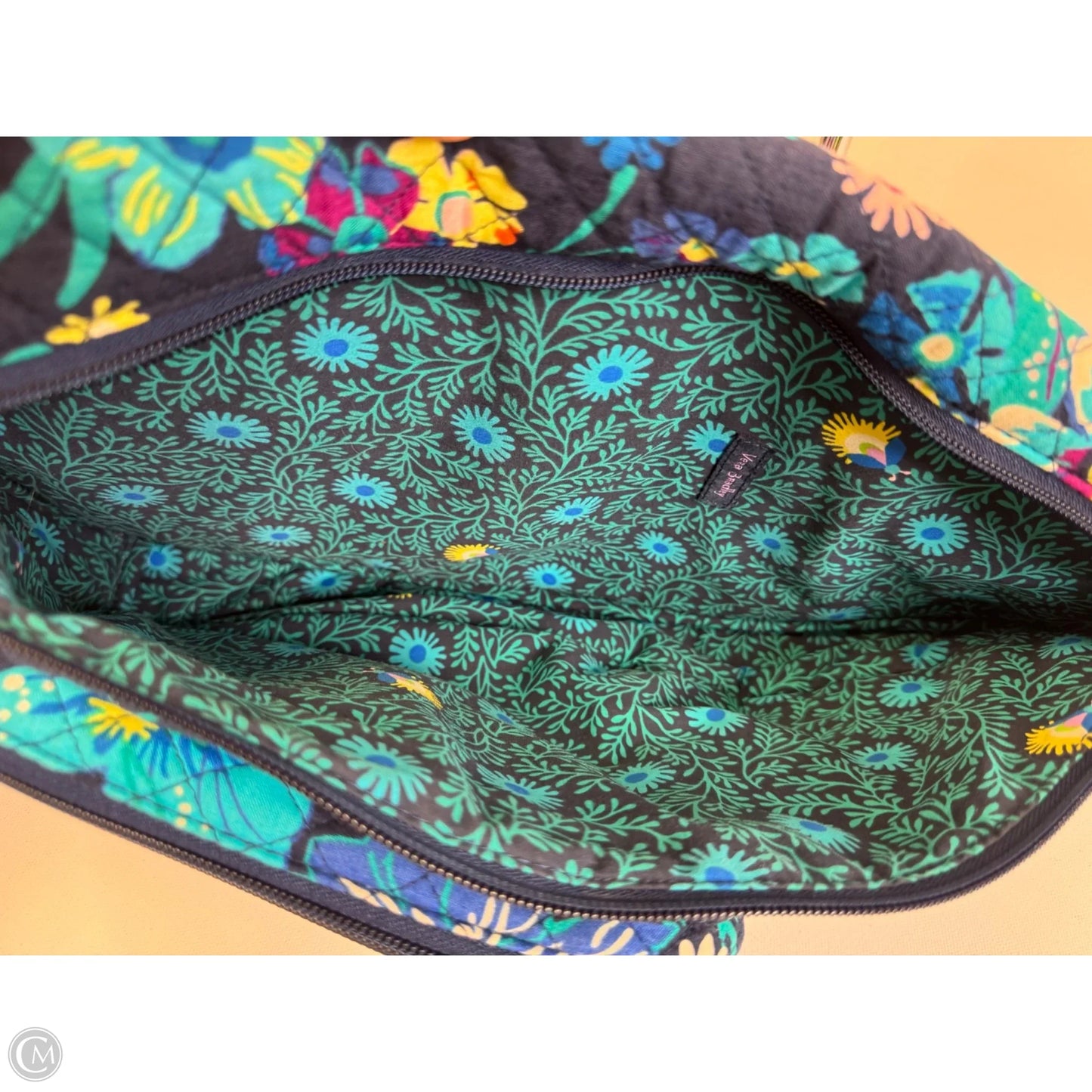 Handbag By Vera Bradley, Size: Large