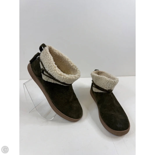 Boots Ankle Flats By Koolaburra By Ugg In Green & White, Size: 8