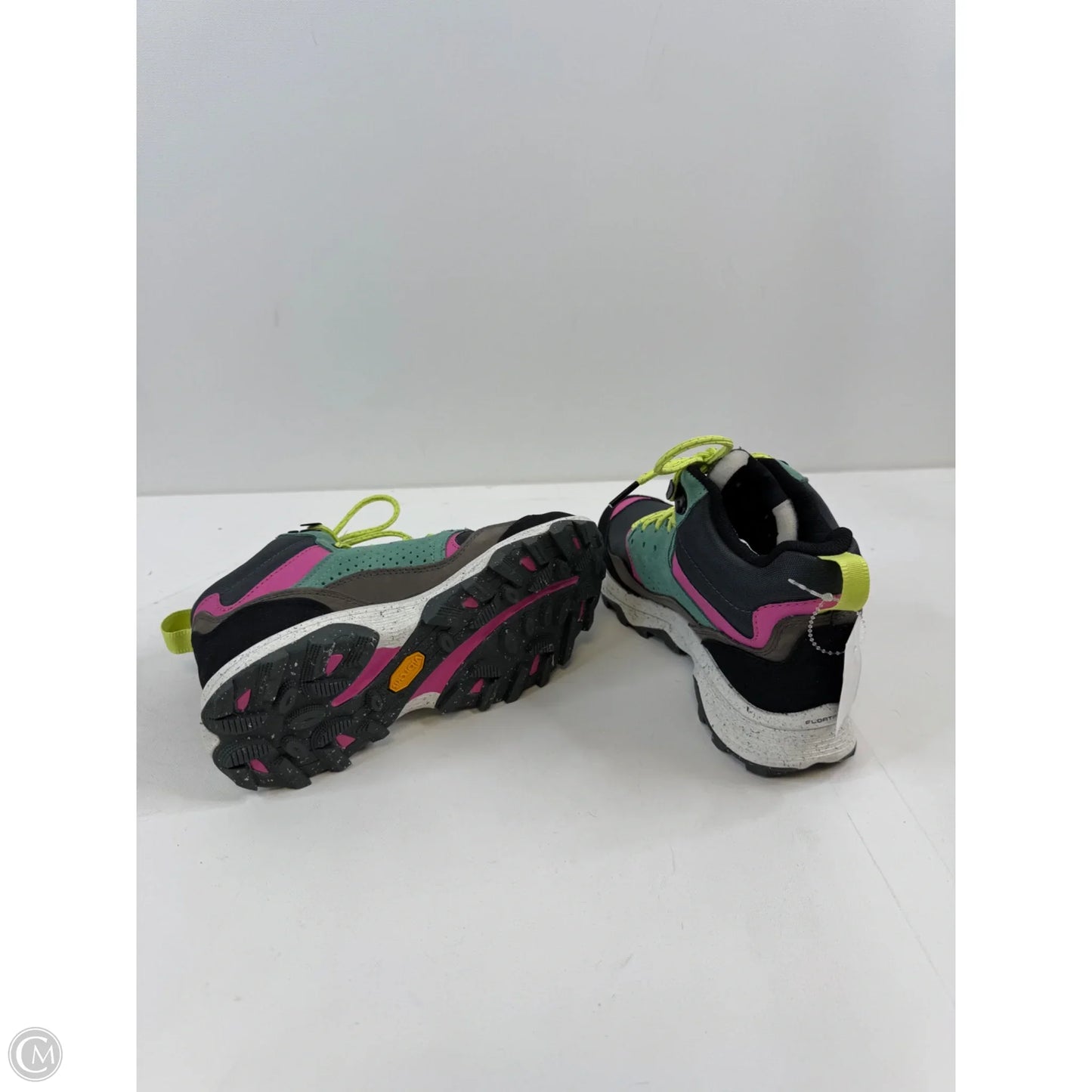 Shoes Hiking By Merrell In Green & Grey, Size: 7