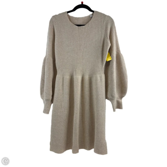 Dress Sweater By Clothes Mentor In Beige, Size: M