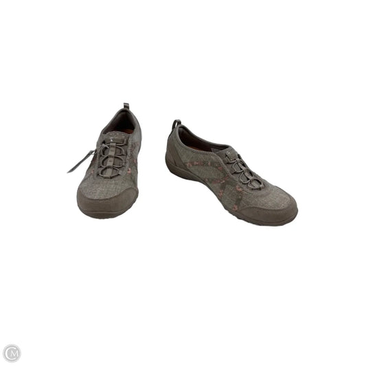 Shoes Flats By Skechers In Tan, Size: 7.5