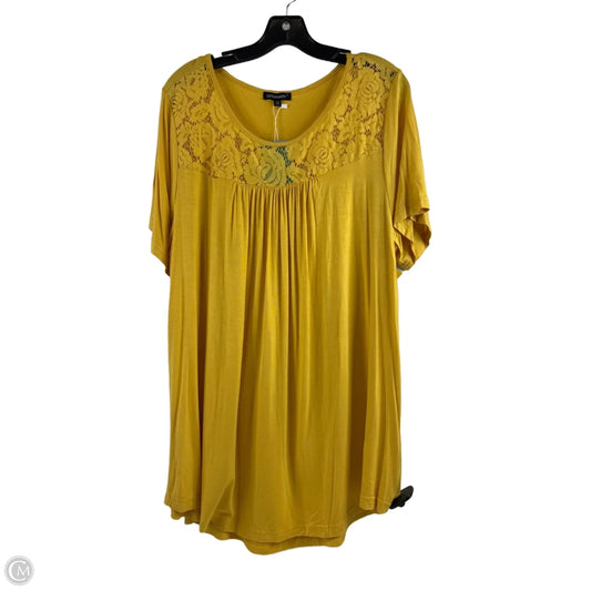 Top Short Sleeve By Clothes Mentor In Yellow, Size: 2x