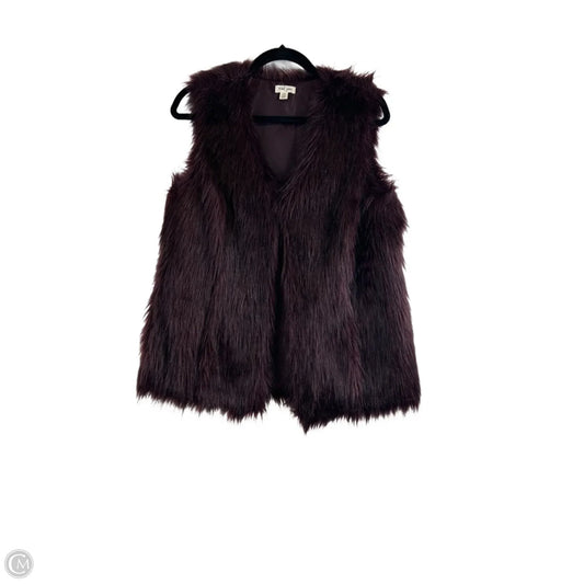Vest Faux Fur & Sherpa By Tribal In Maroon, Size: Sp