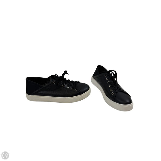 Shoes Sneakers By Aldo In Black & White, Size: 8.5