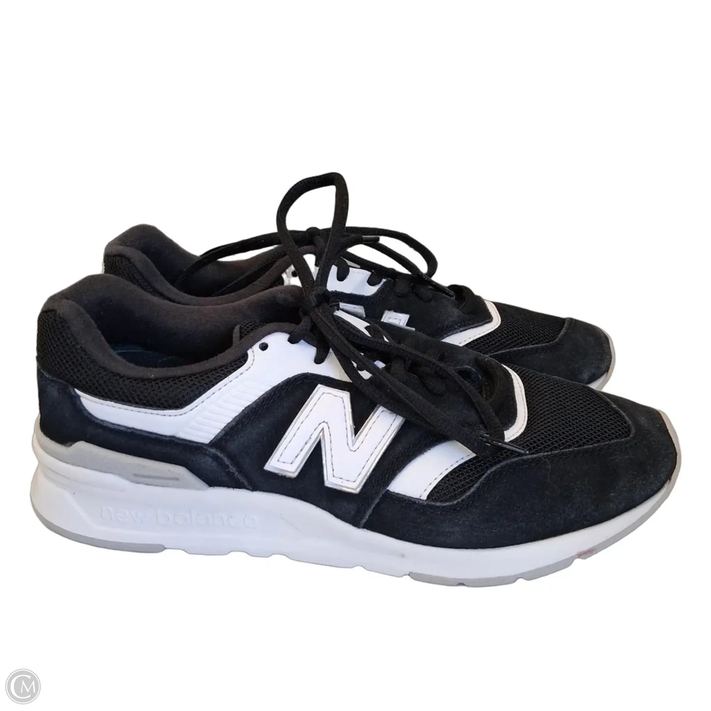 Shoes Athletic By New Balance In Black & White, Size: 8