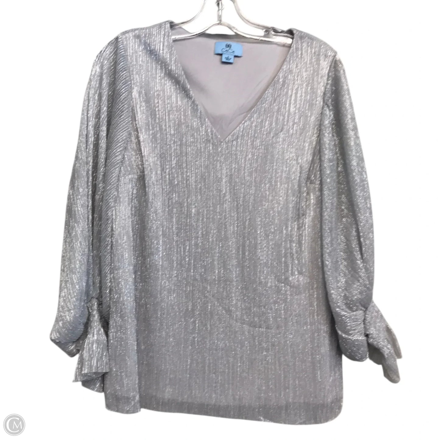 Top Long Sleeve By Cece In Silver, Size: S
