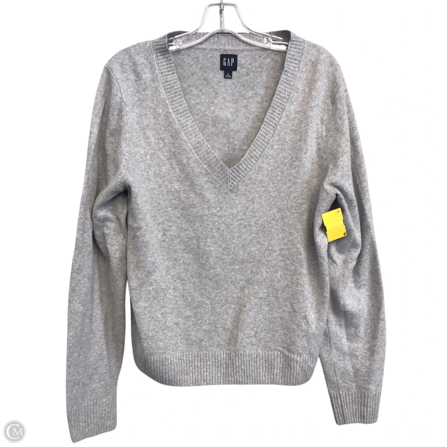 Sweater By Gap In Grey, Size: L