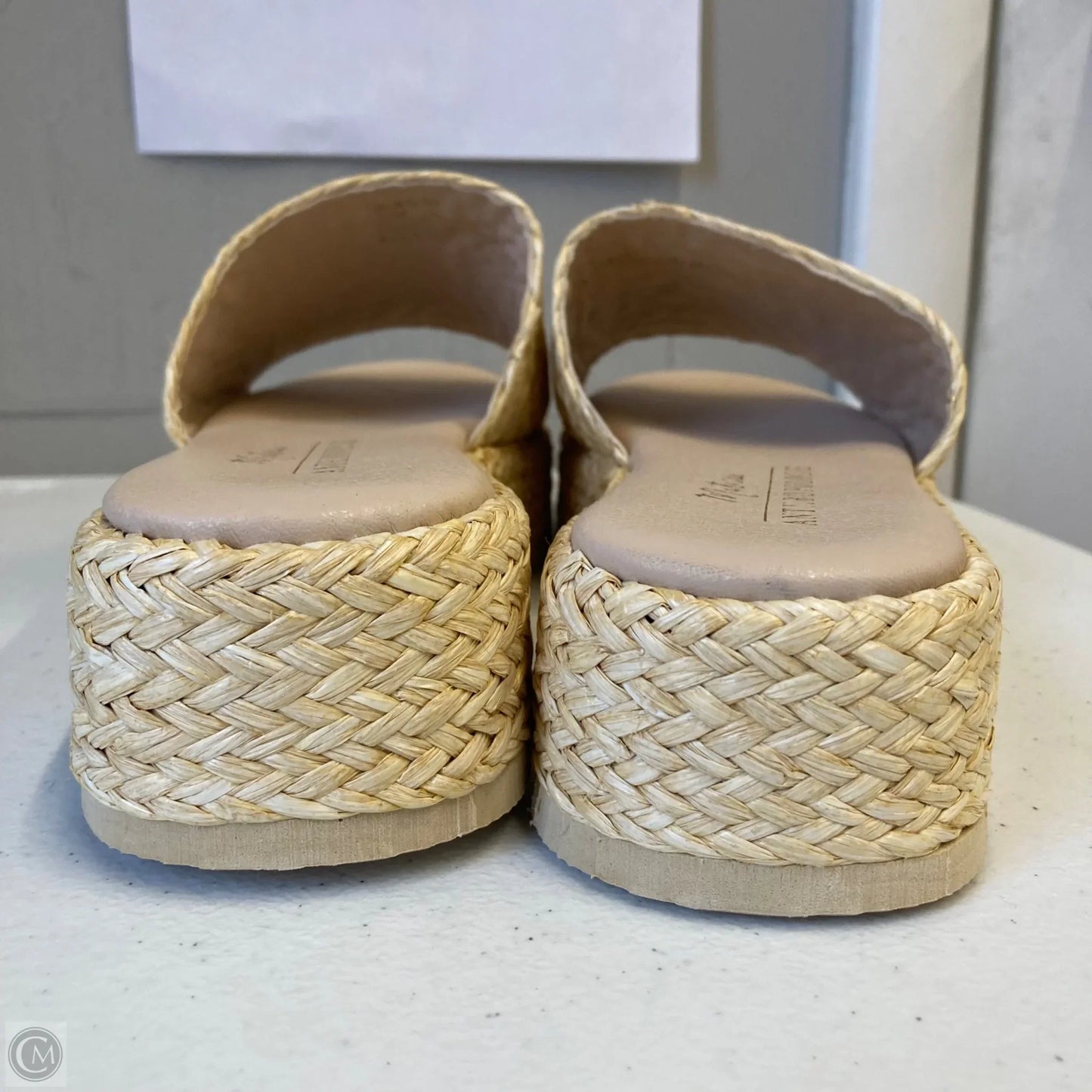 Sandals Flats By Anthropologie In Tan, Size: 10