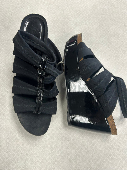 SANDALS HEELS WEDGE by DONALD PLINER In BLACK, Size: 8.5
