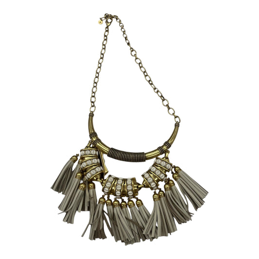 NECKLACE STATEMENT by STELLA AND DOT In CREAM