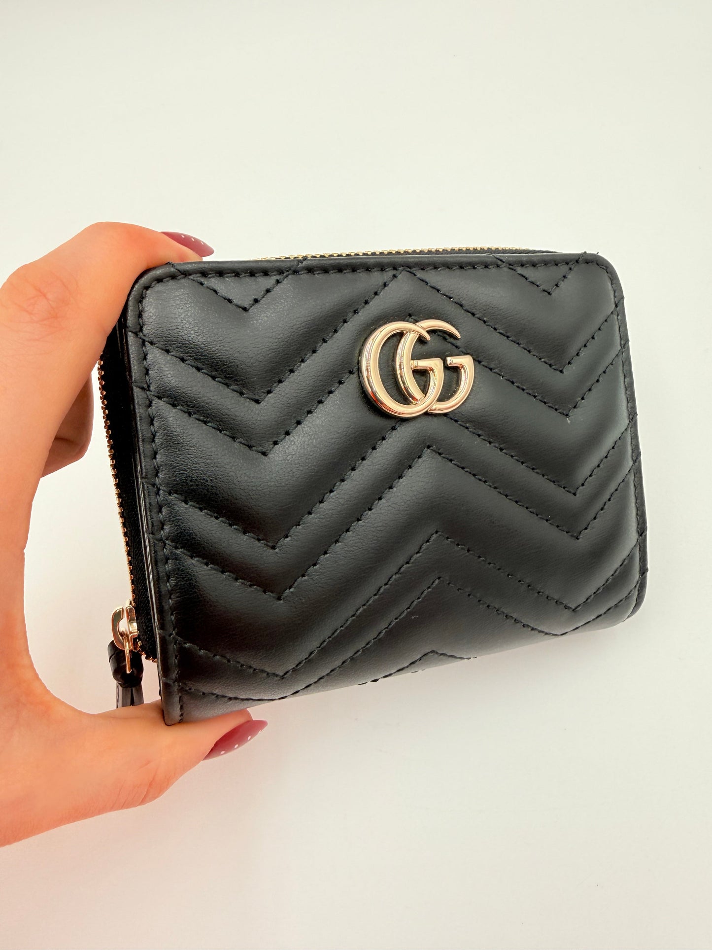Wallet Luxury Designer By Gucci In Black & Gold, Size:Small