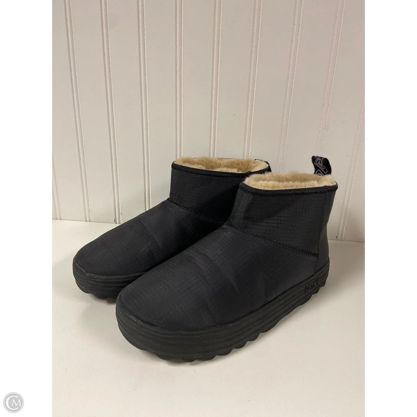 Boots Ankle Flats By Roxy In Black, Size: 7