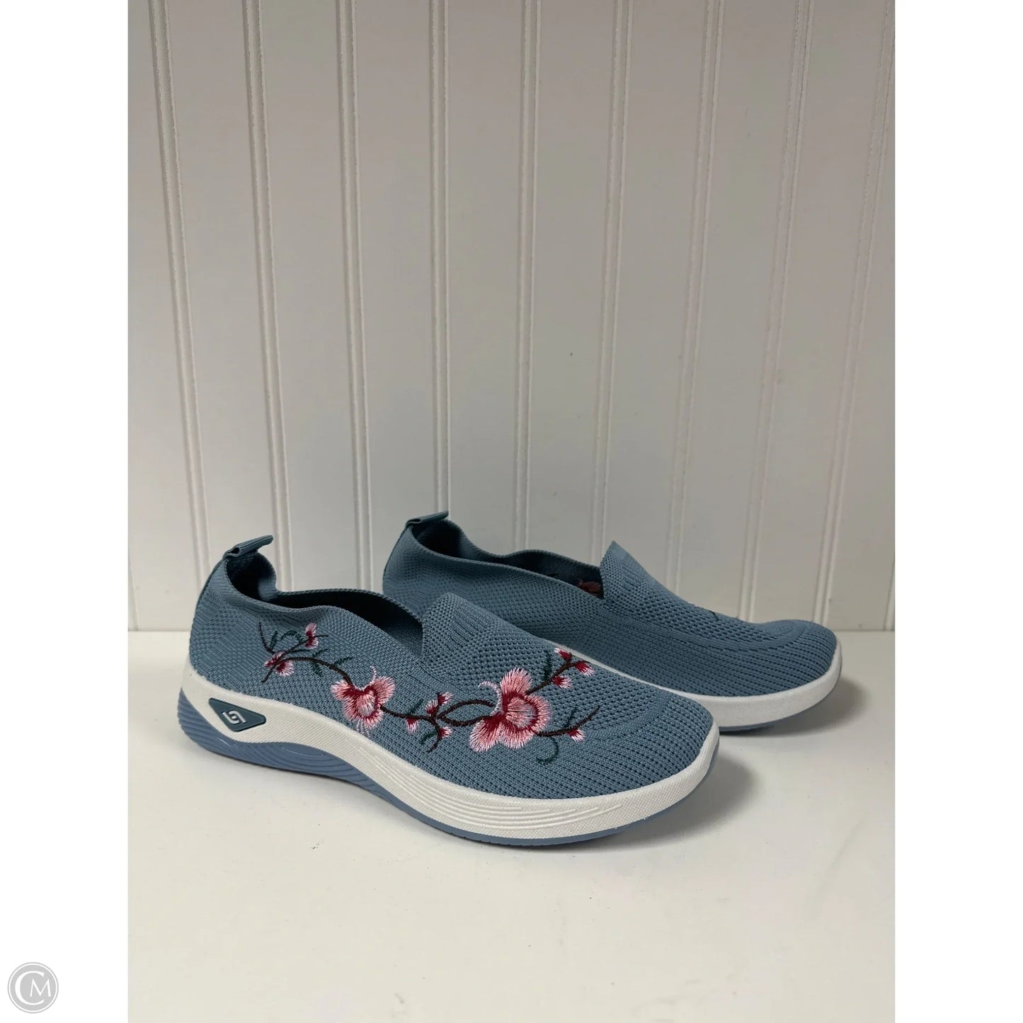 Shoes Flats By Clothes Mentor In Blue, Size: 8.5
