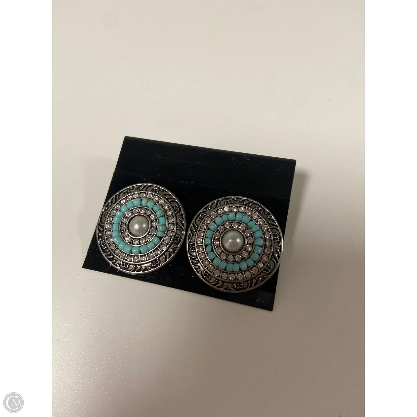 Earrings Stud By Clothes Mentor, Size: 1
