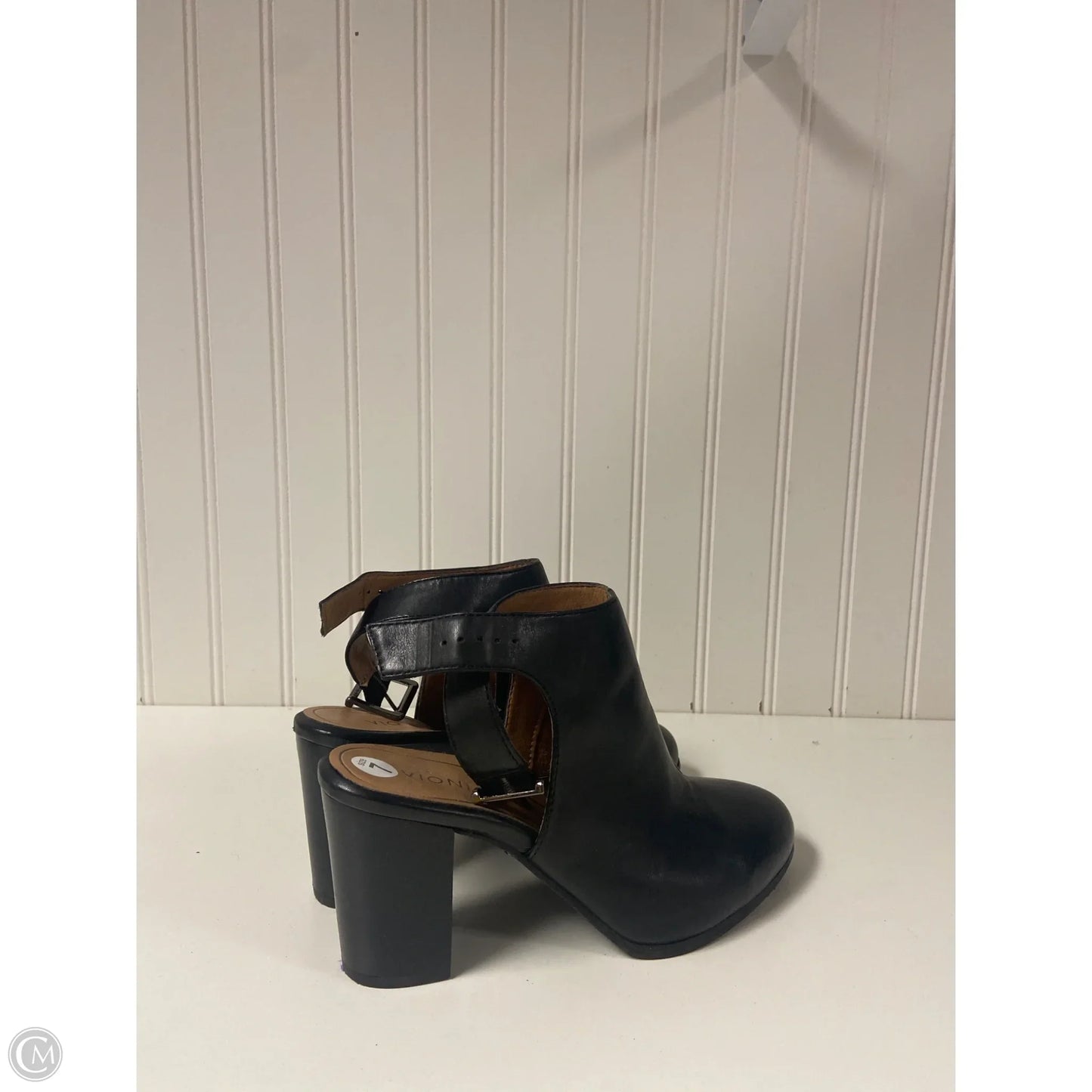 Boots Ankle Heels By Vionic In Black, Size: 7