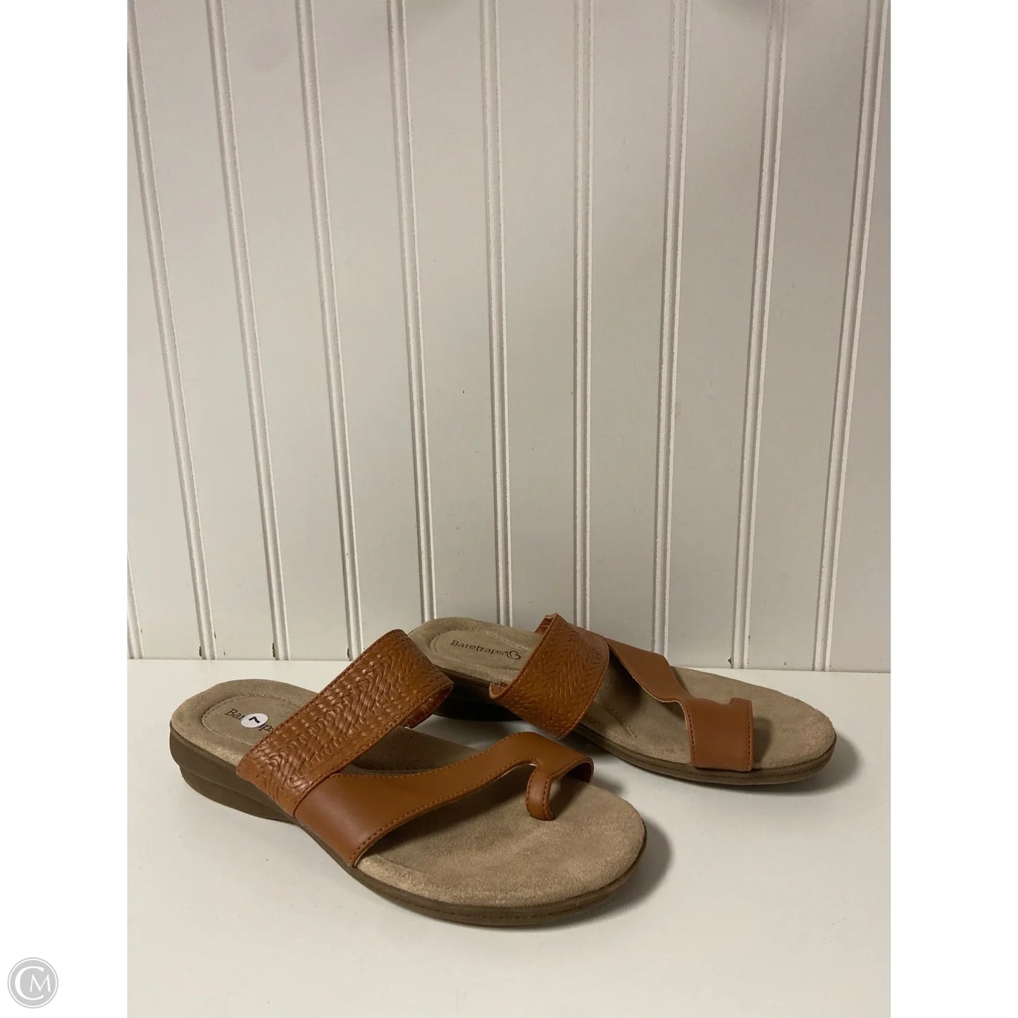Sandals Flats By Bare Traps In Tan, Size: 7
