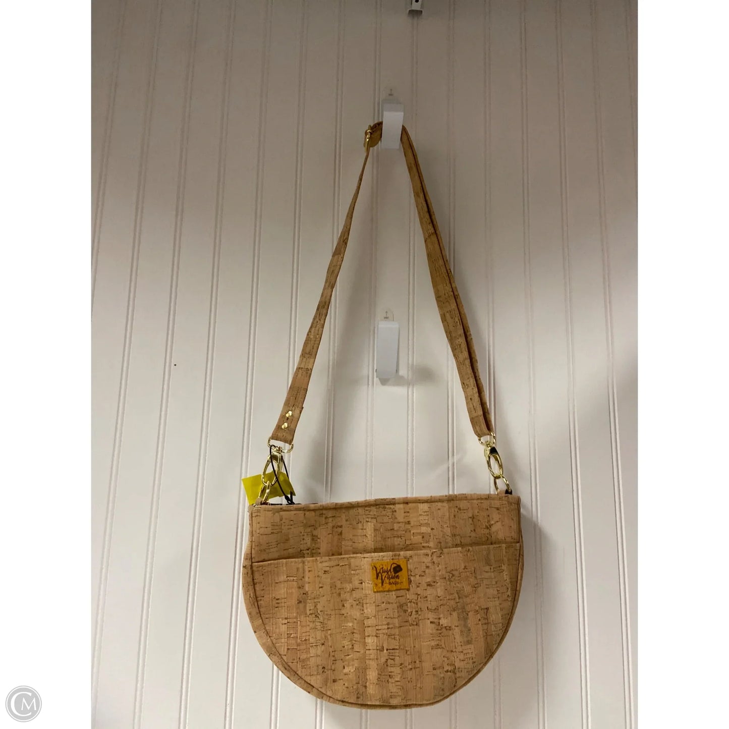 Handbag By Clothes Mentor, Size: Medium