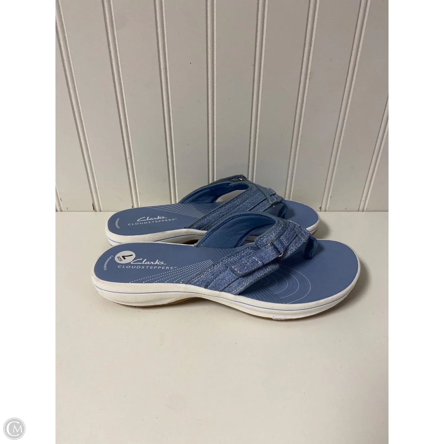Sandals Flip Flops By Clarks In Blue Denim, Size: 7