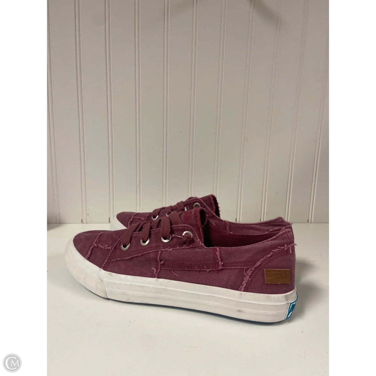 Shoes Flats By Blowfish In Maroon, Size: 10