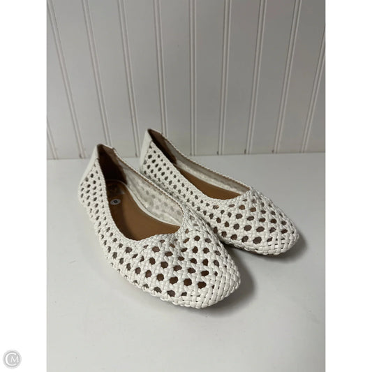 Shoes Flats By Dv In White, Size: 8