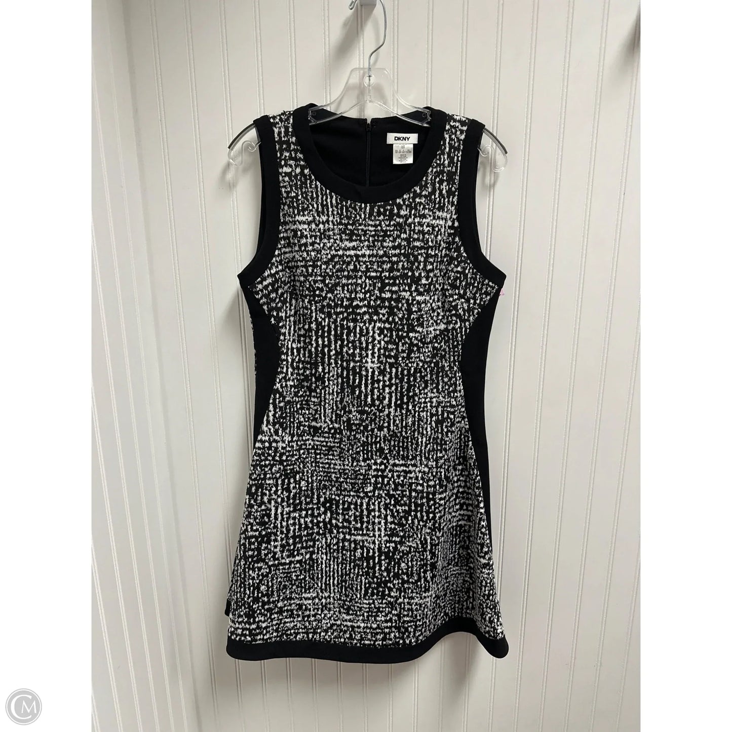 Dress Casual Short By Dkny In Black & White, Size: Lp