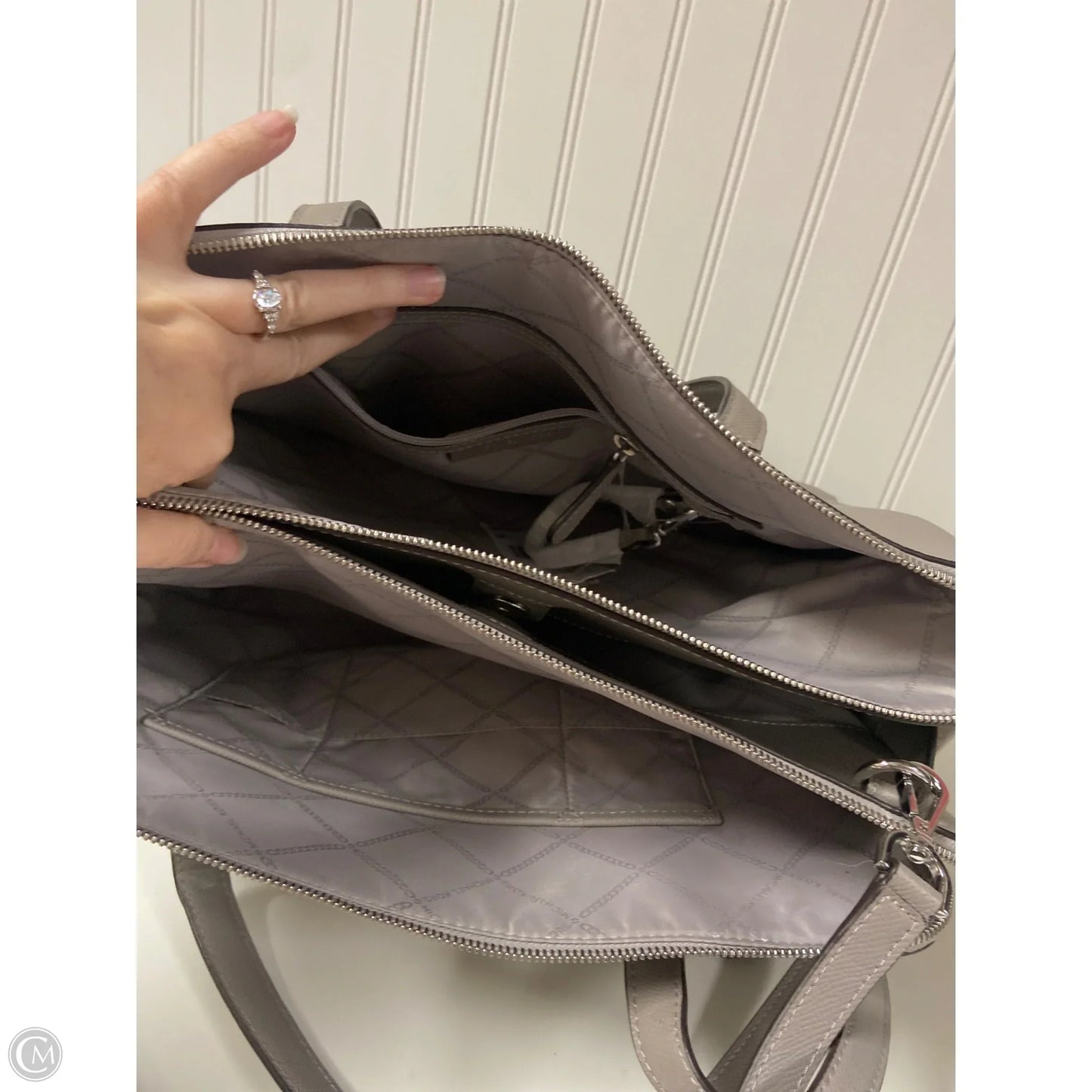 Handbag Designer By Michael Kors, Size: Large