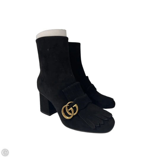 Boots Luxury Designer By Gucci In Black, Size: 6