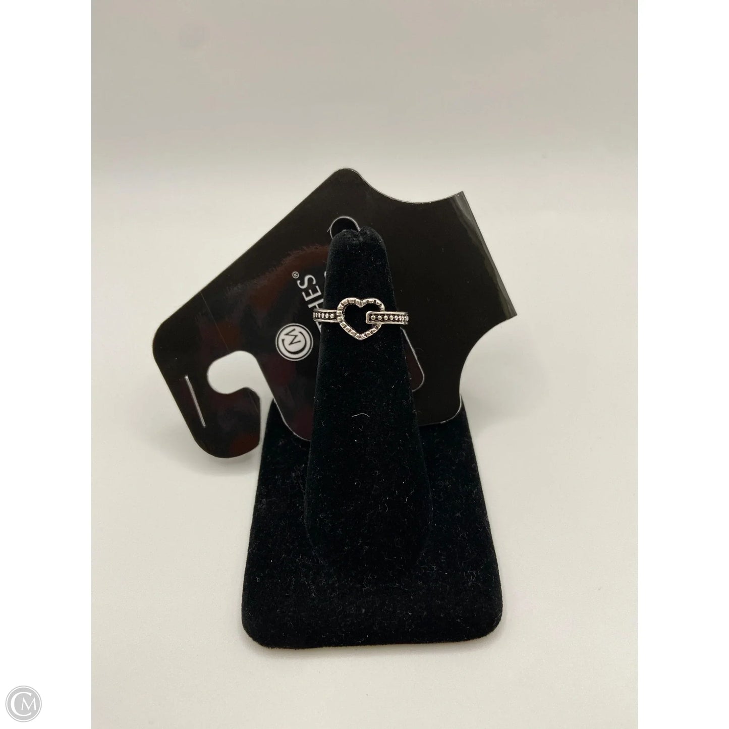 Ring Band By Clothes Mentor, Size: 6