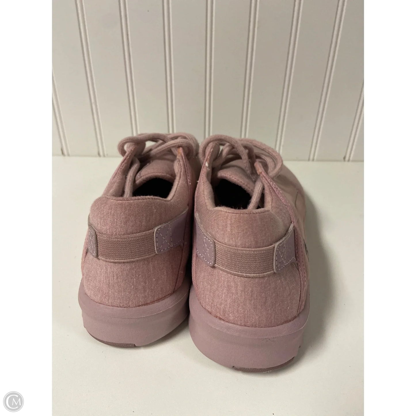 Shoes Sneakers By Clothes Mentor In Mauve, Size: 9.5